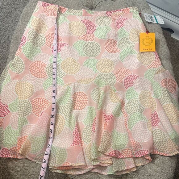 Geometric Patterned‎ Skirt - Picture 16 of 16